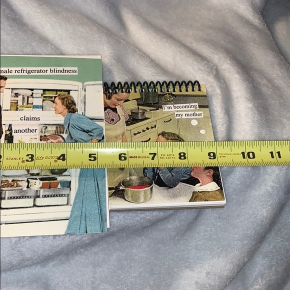 Anne Taintor Retired “Family” Themed Notepads - Picture 4 of 4
